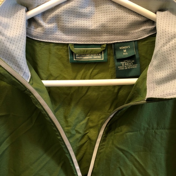 Green L.L. Bean super lightweight windbreaker sz M - Picture 2 of 3